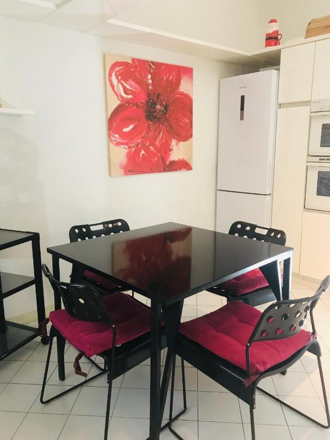 A Casa Di Sandro. Spazioso Appartamento Citycenter Pádua Exterior foto
